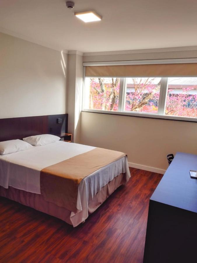 Hotel Italia Paranavaí Exteriör bild